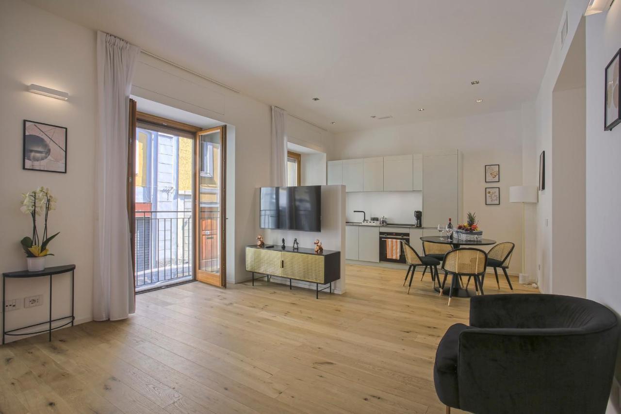 Milan Luxury Suite-Hosted By Sweetstay מראה חיצוני תמונה