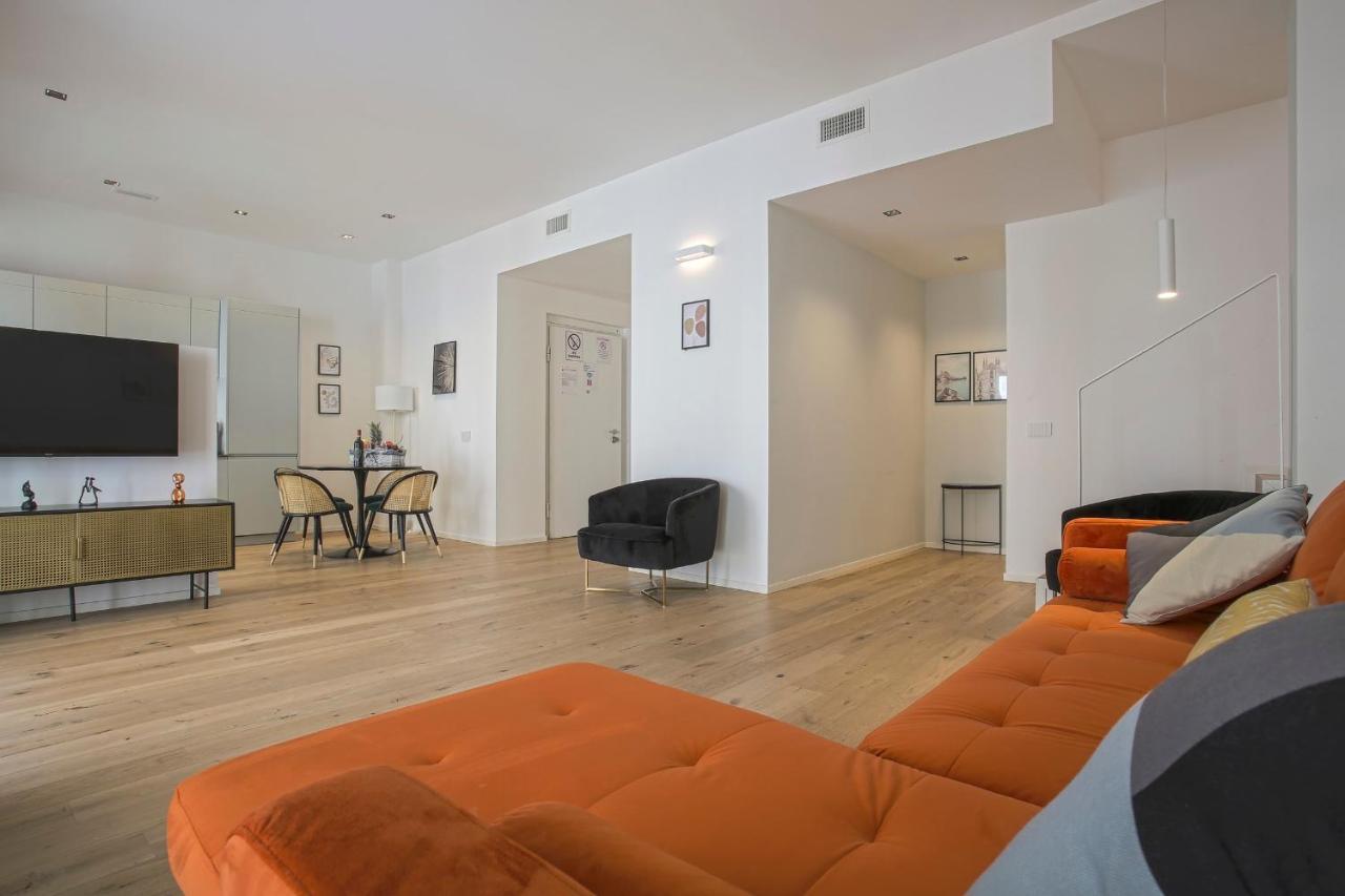 Milan Luxury Suite-Hosted By Sweetstay מראה חיצוני תמונה